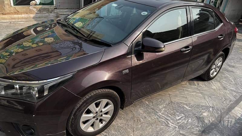 Toyota Altis Grande 2014 3