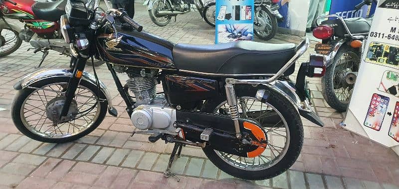 Honda cg 125 2018 model mint condition 1