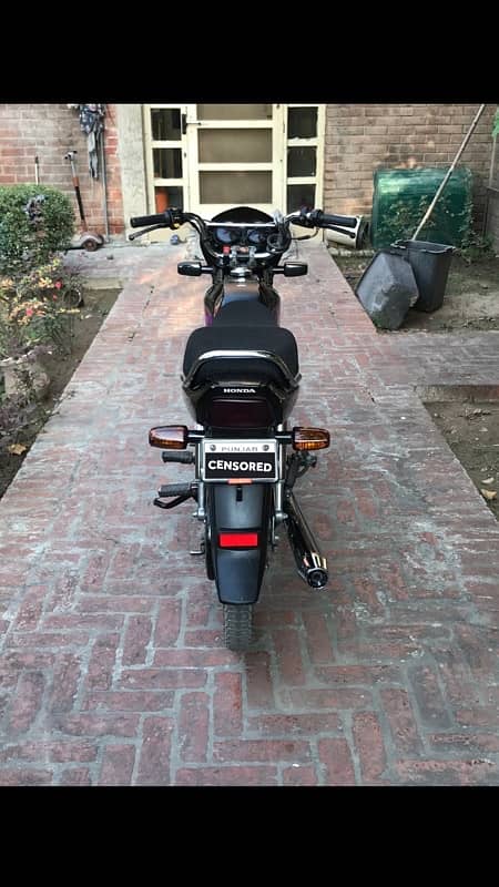 Honda CD70 Dream is up for sale Price is negotiable 0