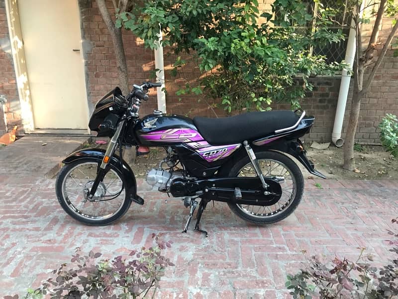 Honda CD70 Dream is up for sale Price is negotiable 2