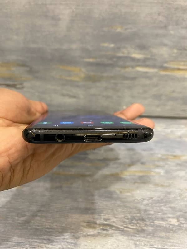 Samsung Galaxy S8+ | 64GB | Black Colour | Official PTA Approved 5