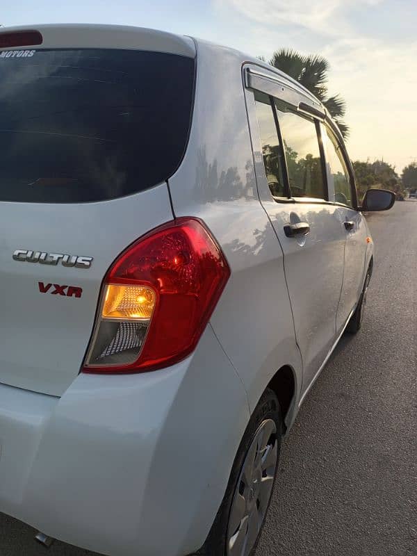 Suzuki Cultus VXR 2018 10