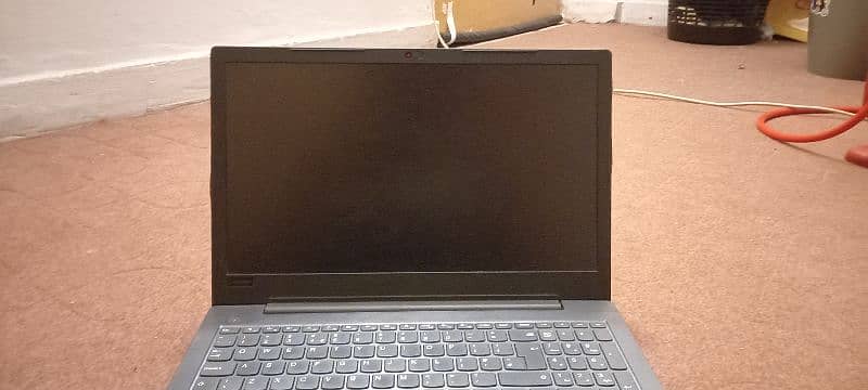 Lenovo v330 i5 8th Gen 4