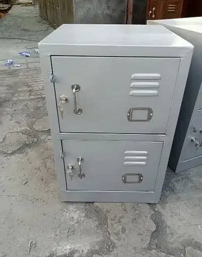 Solid Lockers, Office Lockers ( Office Furniture in Lahore ) 1