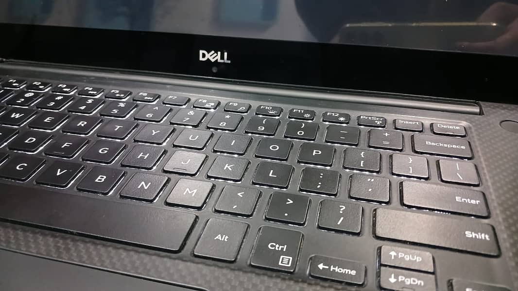 Dell Precision 5530 32/512GB 0