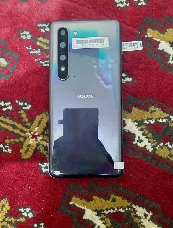 Aqous R5 available (4 month SIM working) 2