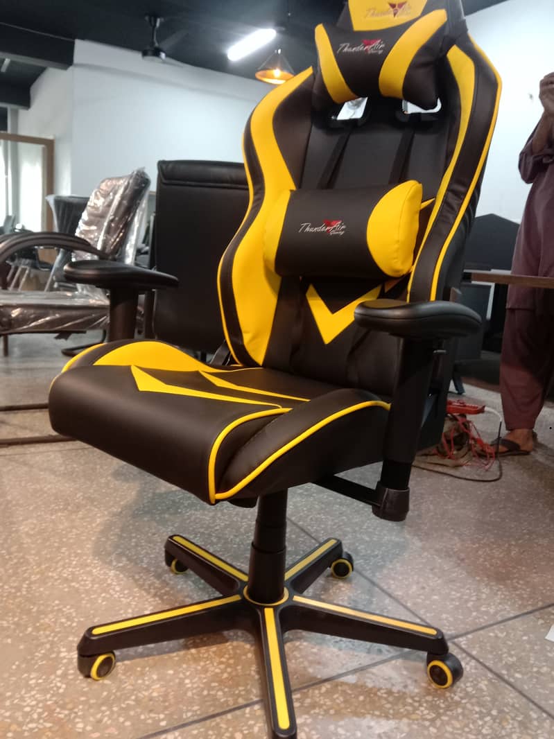 Gaming Chair, Most Reliable, (Warranrtied) 15