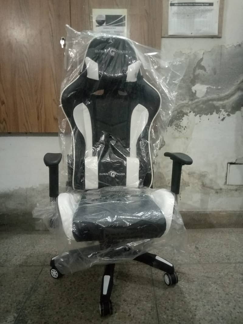 Gaming Chair, Most Reliable, (Warranrtied) 17