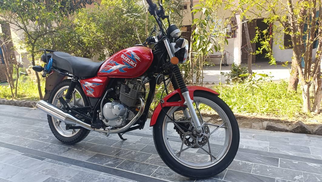 Suzuki GS 150 SE 2021 6