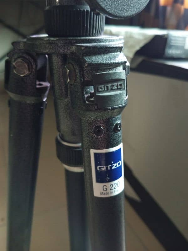 Original Gitzo Tripod 2