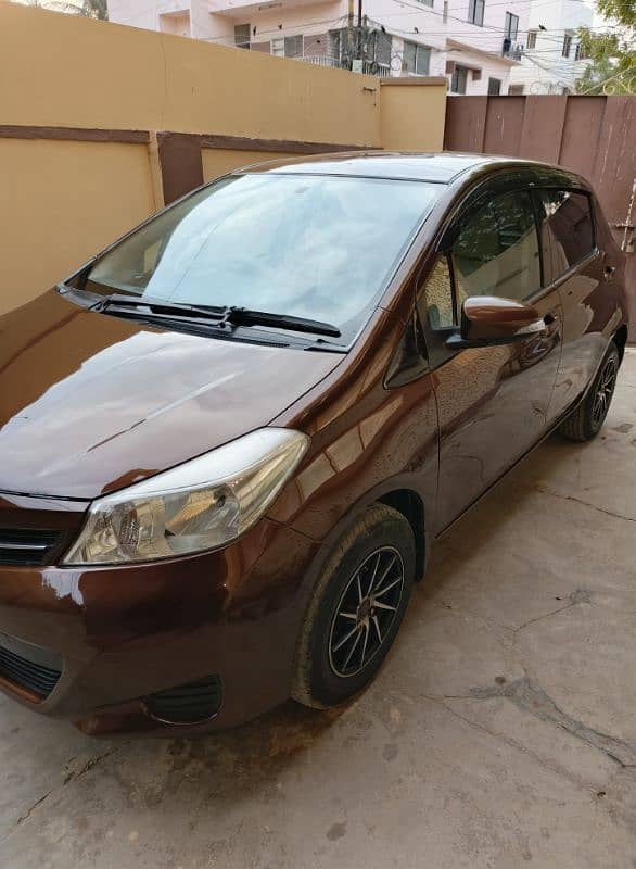 Toyota Vitz 2012 model registered 2015 1st owner car 2