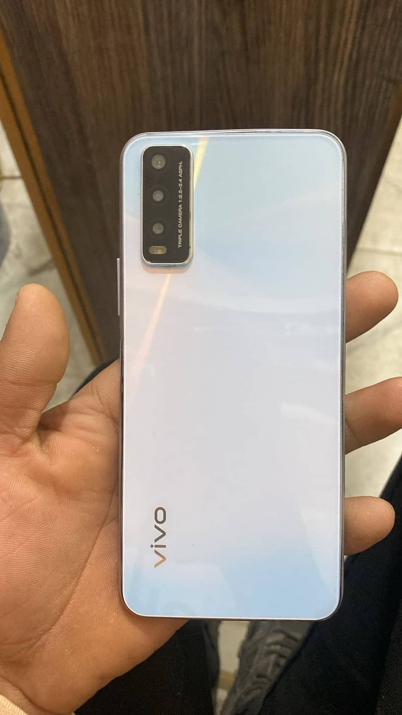 Vivo Y20 1