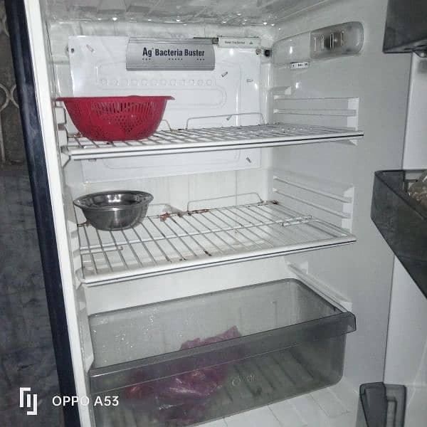 pel fridge home us   10. by 7. condition. jis NY b Leni ho wo rabta 2