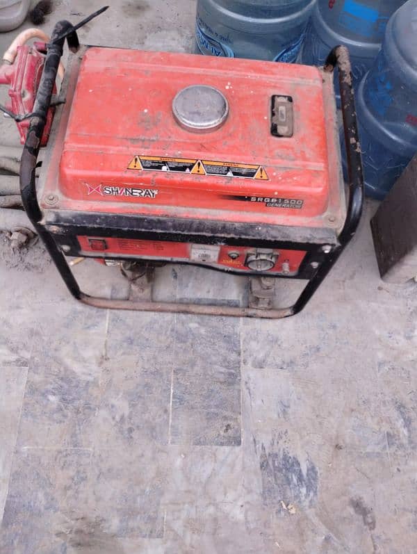 saaf suthra chalta WA generator hai gas n petrol both 2