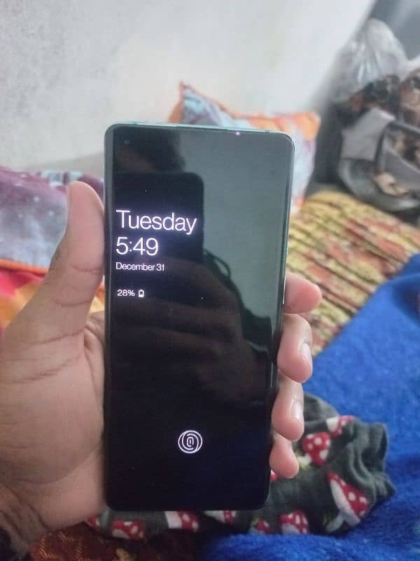 one plus 8pro condition 10/10 1