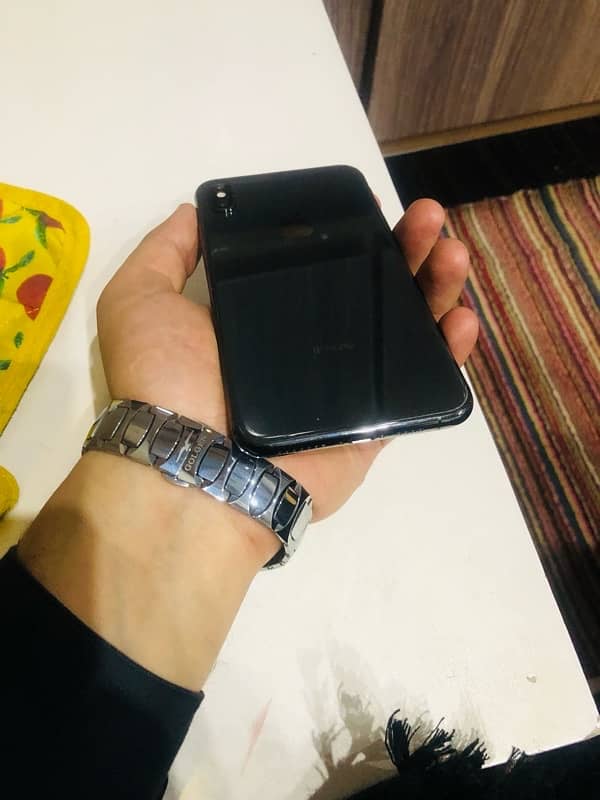 iPhone XS Max 512 gb non pta sim working 1