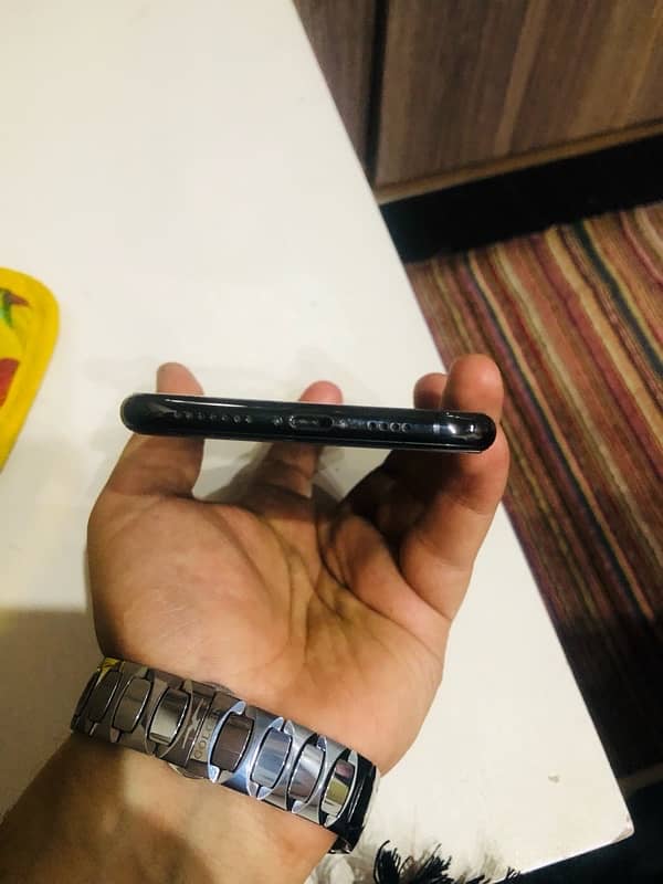 iPhone XS Max 512 gb non pta sim working 2