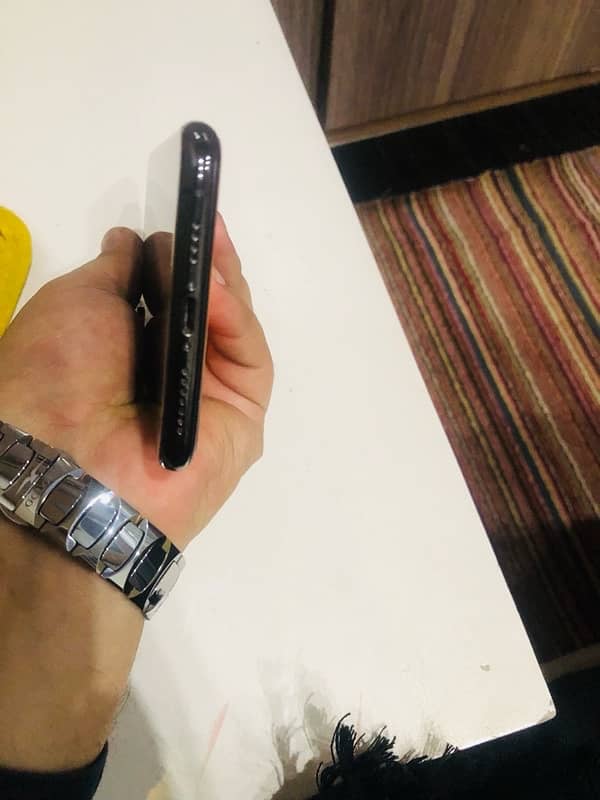 iPhone XS Max 512 gb non pta sim working 6