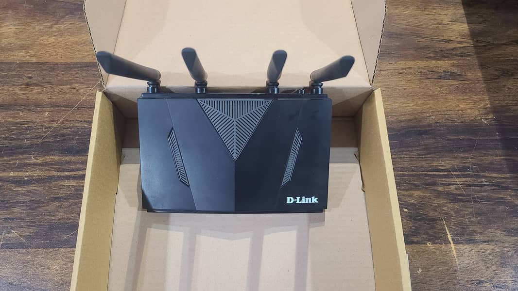 Dlink 4G LTE SIM Router AC1200 M960 Official PTA Approved (With box) 6