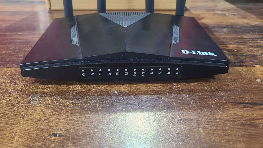 Dlink 4G LTE SIM Router AC1200 M960 Official PTA Approved (With box) 16