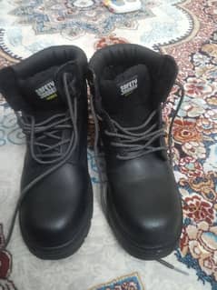 safety boots