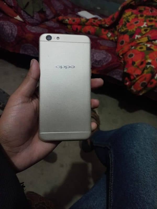 oppo A57 lush condition  10 by 9  ladies use 6