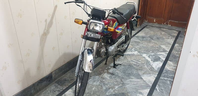 Honda CD 70 for sale in original condition. 2