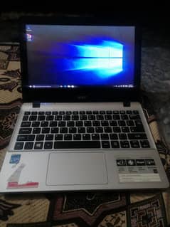 Acer Aspire V11 Laptop