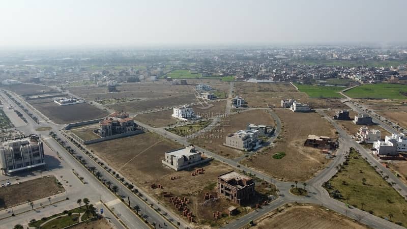 1 Kanal Plot Available On Installment (Royal Palm City Gujranwala) 37