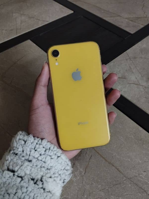 Iphone xr Factory unlock 1