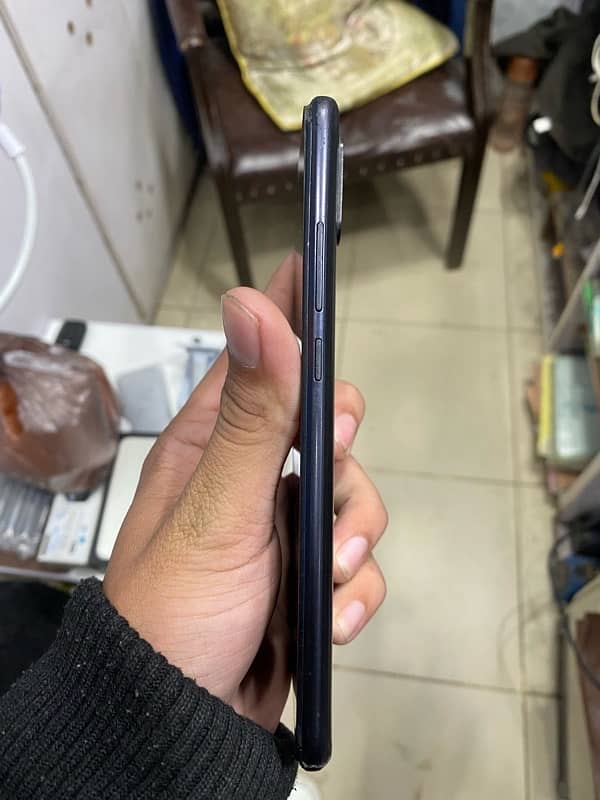 Redmi 9A pta approved 2/32 not any falut oky cell phone 03185918610 3