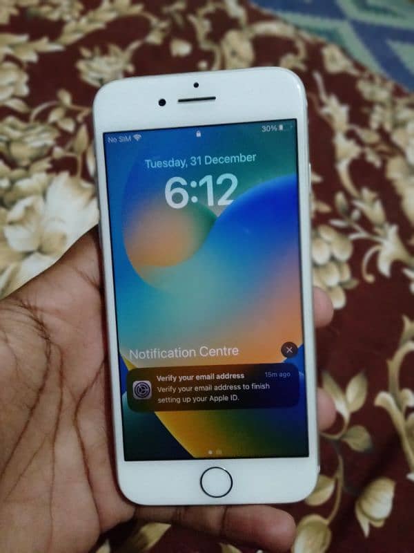 iphone 8 non pta lush condition 3