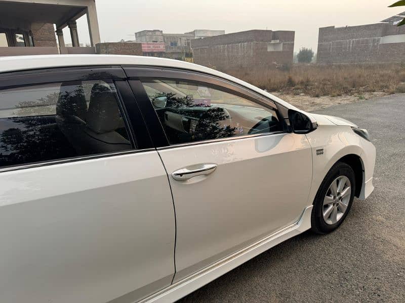 Toyota Altis Grande 2016 4