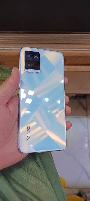 Vivo y 21 0