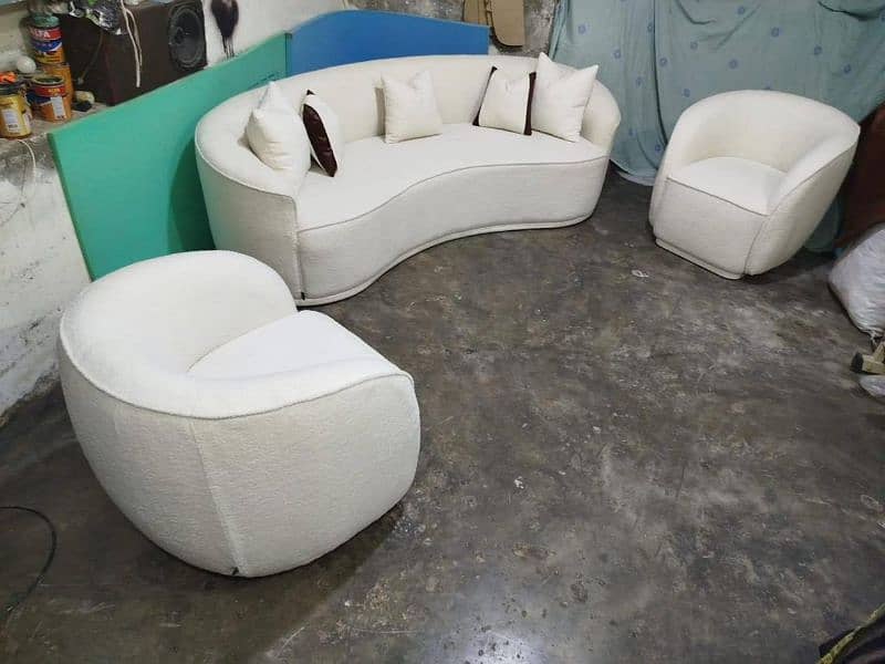 Curvey sofas /Sofa set /Furniture 0