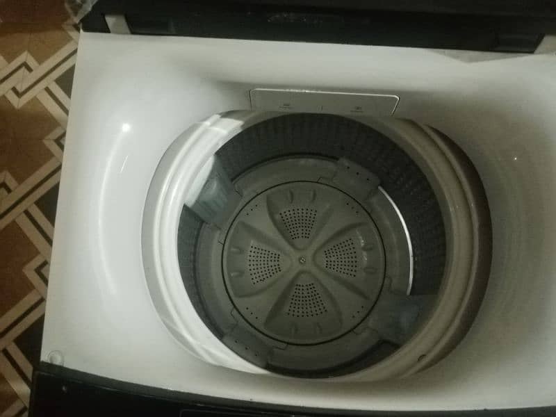 Haier HWM 85-826 Fully Automatic Washing Machine 2