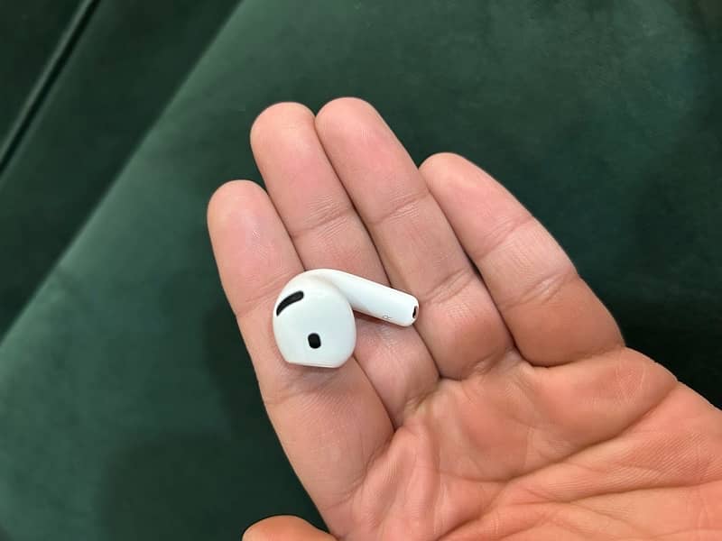 Airpods 4 4