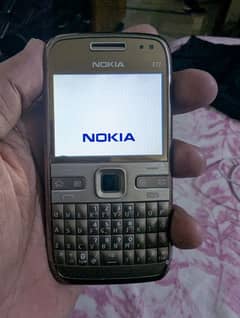 Nokia E72