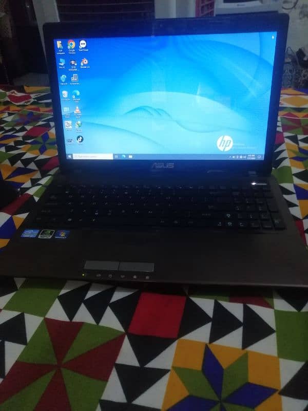 Asus workstation laptop 8