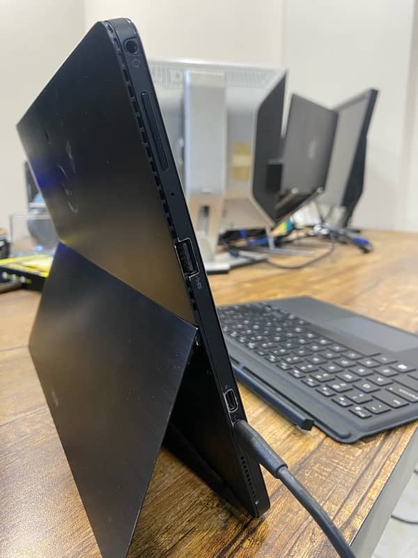 Dell Latitude 5290 Touch Screen Laptop 10