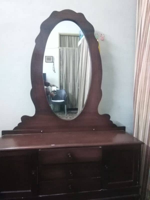 Dressing Table 1