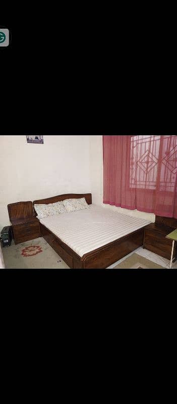 double bed sheesham wood with mattress 10