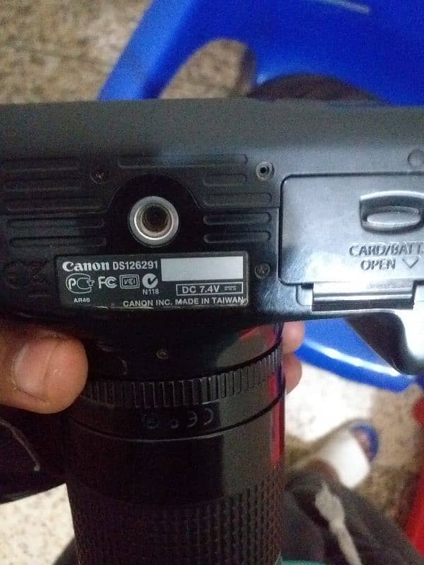 Canon EOS 1100D 1