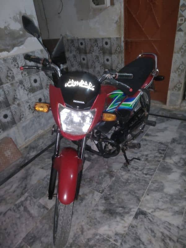 Honda 100 cc prider 0