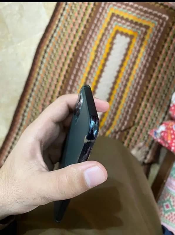 iphone 11pro 64gb 6