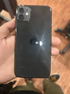 I PHONE 11 in lush condition