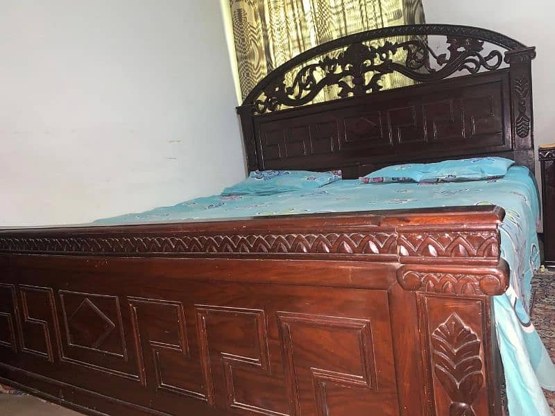 Chinioti King Size Bed Complete Set. 1