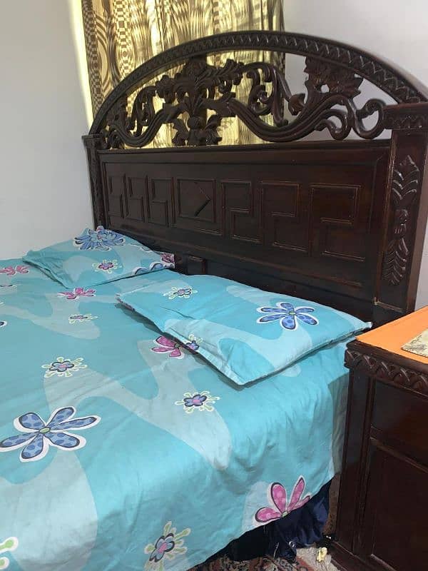 Chinioti King Size Bed Complete Set. 2