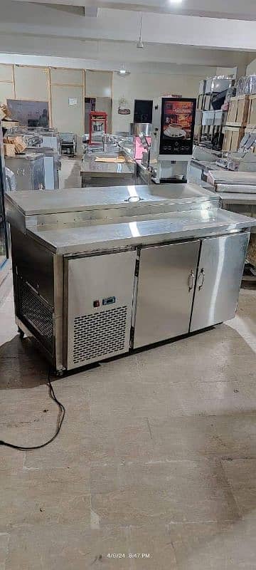 Fryer Hot plate with Working grill Dough Mixer Pizza Oven Fast foods 3