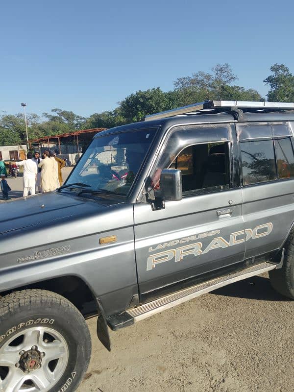 Toyota Prado 1992 4